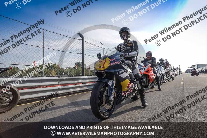donington no limits trackday;donington park photographs;donington trackday photographs;no limits trackdays;peter wileman photography;trackday digital images;trackday photos